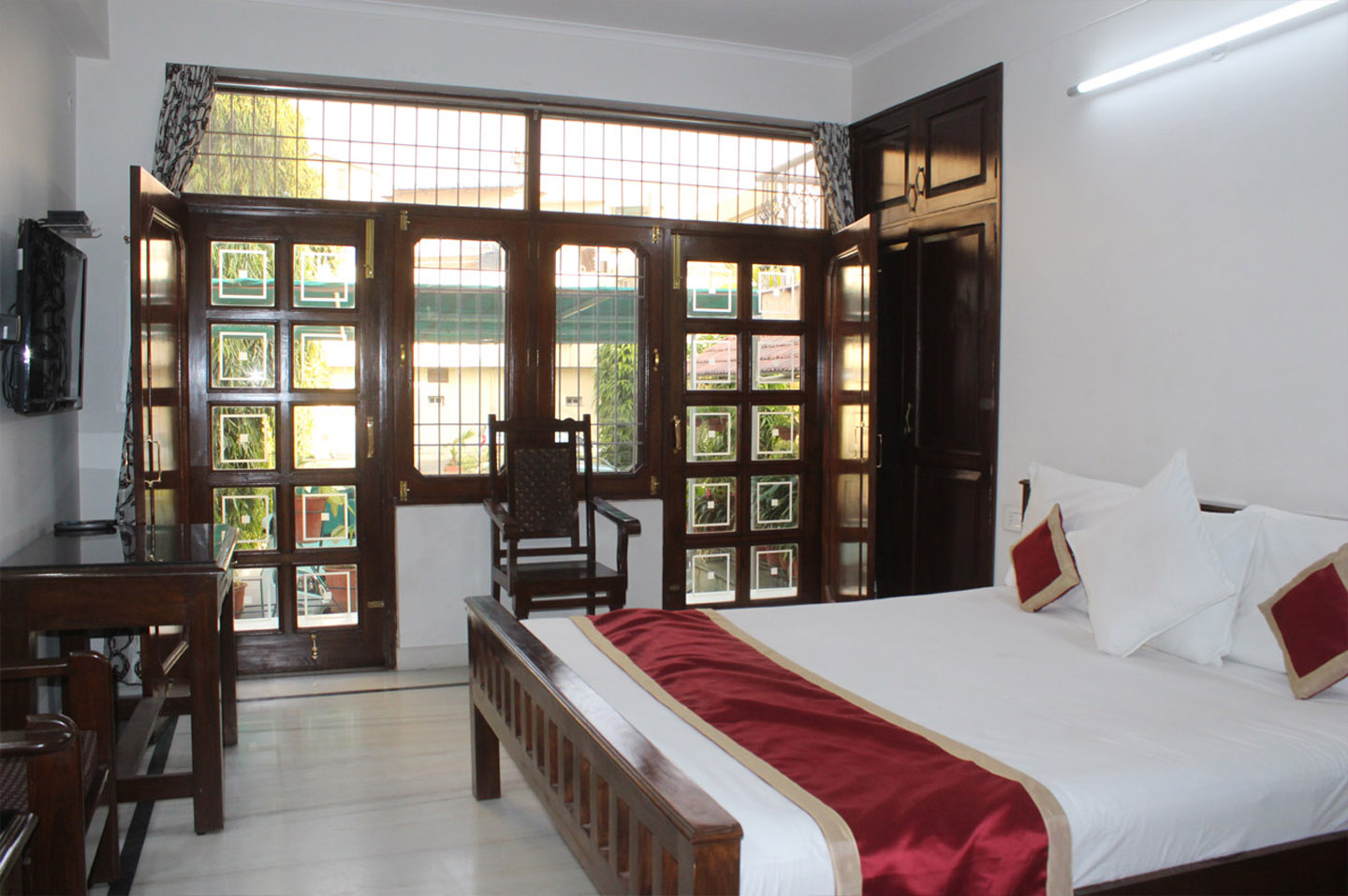 Welcome to Hotel Sukhvilas